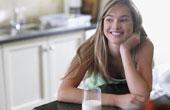 Употребление молока способствует похудению